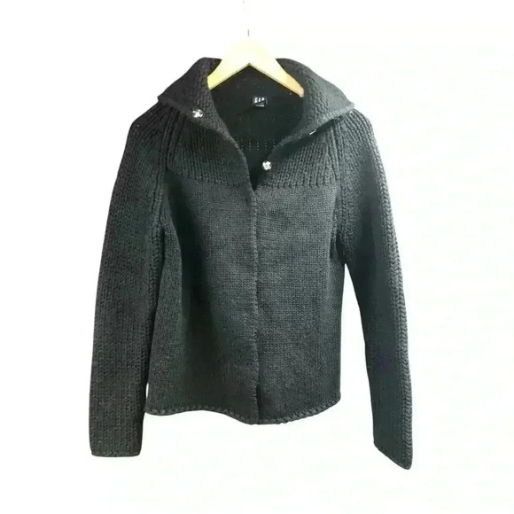 GAP Black Knit Cardigan Wool Blend Snap Closure Sweater Fit is A Size Small - Picture 15 of 16